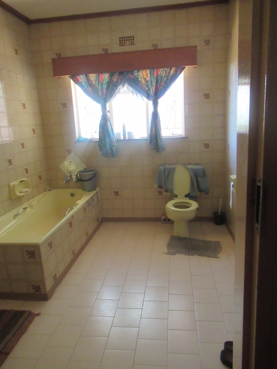 3 Bedroom Property for Sale in Riebeeckstad Free State